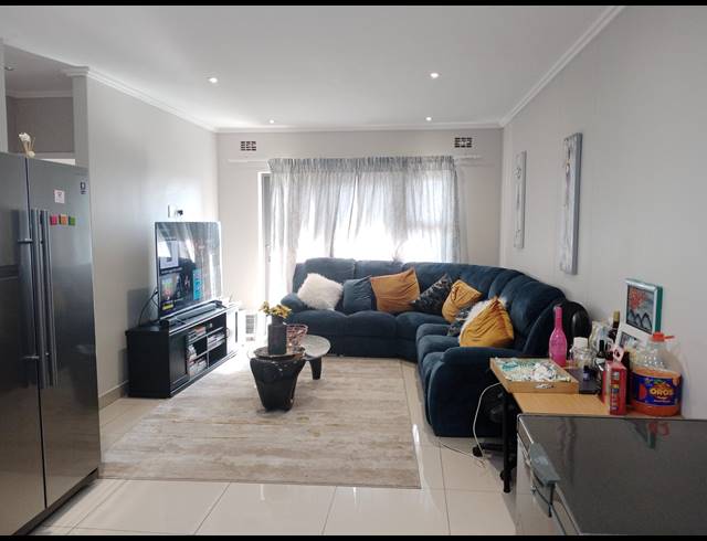 2 BEDROOM APARTMENT TO LET IN UMHLANGA RIDGE